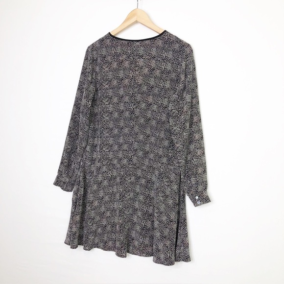 Club Monaco, silk printed mini dress - Picture 6 of 10